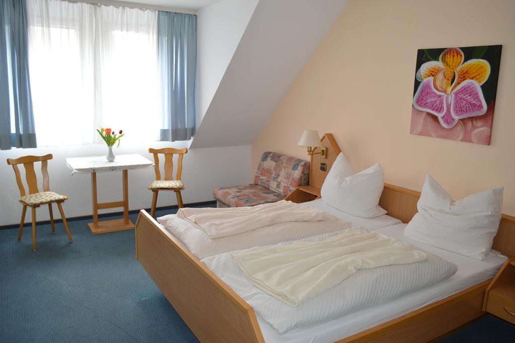 Hotel Zum Lieben Augustin Meersburg Habitación foto